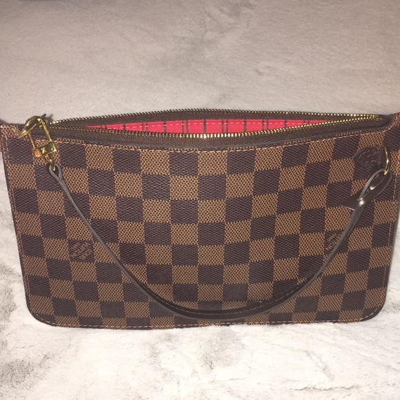 lv neverfull pouch